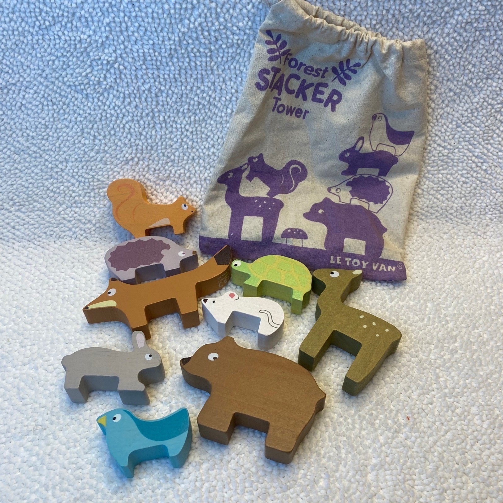 Le Toy Van Forest Stacker Tower Wooden Animal Toy Set with Bag Montessori