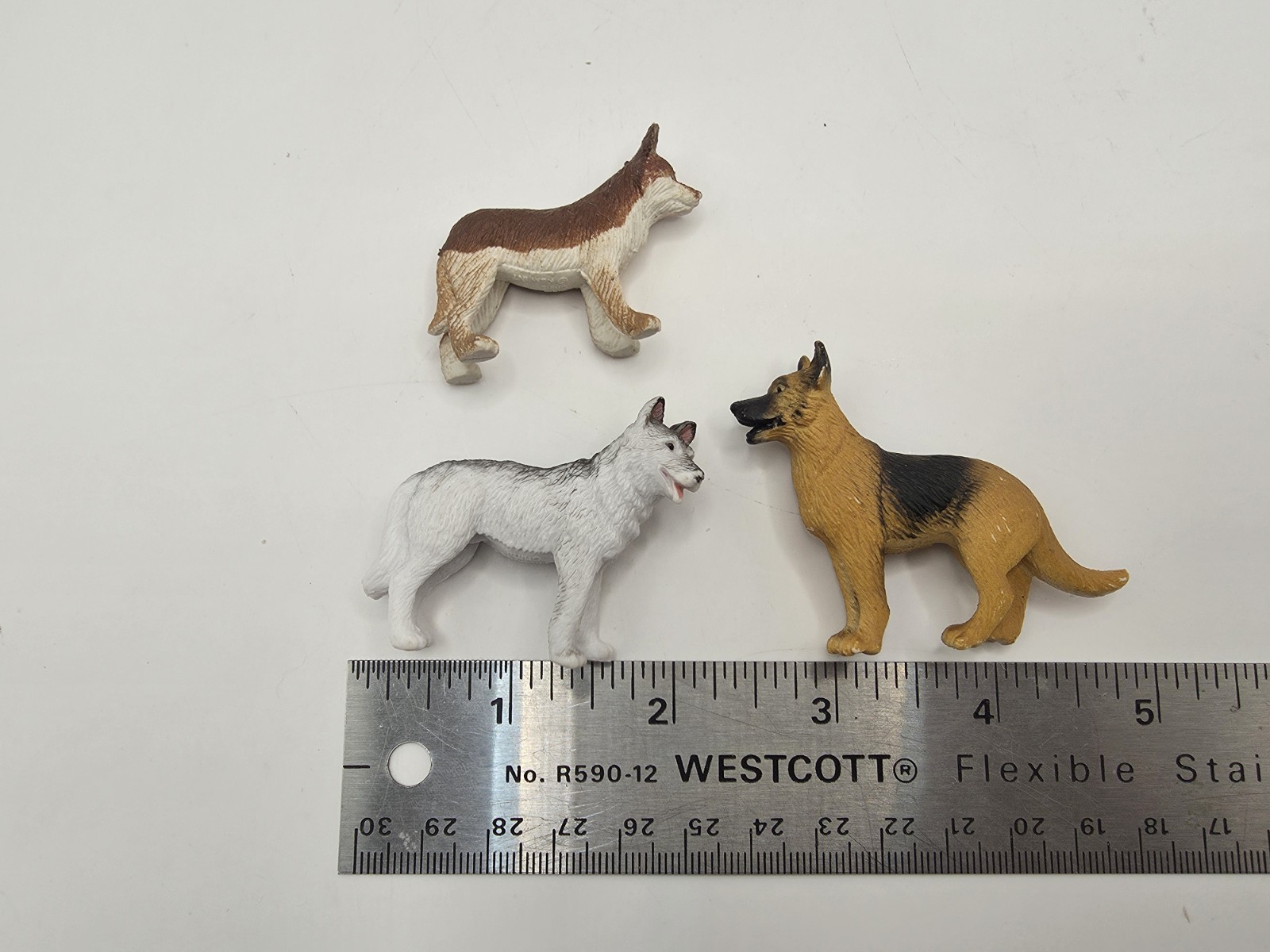 Lot of Toy Dog Figures Plastic 2.5″L Realistic