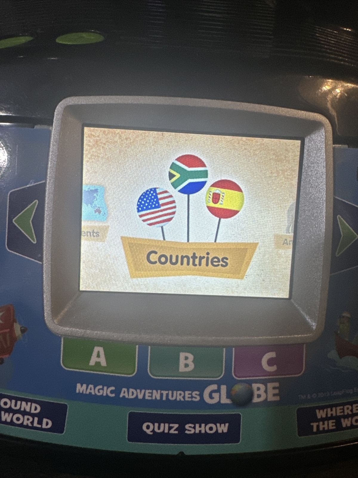 Leapfrog Magic Adventures Globe w/ LCD Integrated Video Screen Display 80-605400