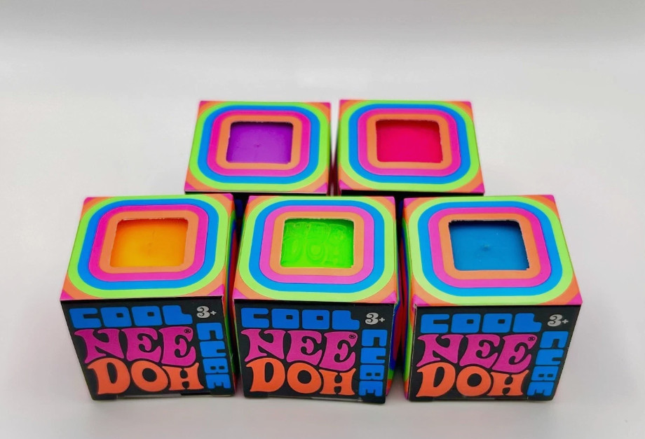 [Lot of 5] Schylling NeeDoh Cool Cube Squeeze Toy, Multicolor, Ages 3+ (25312YP)