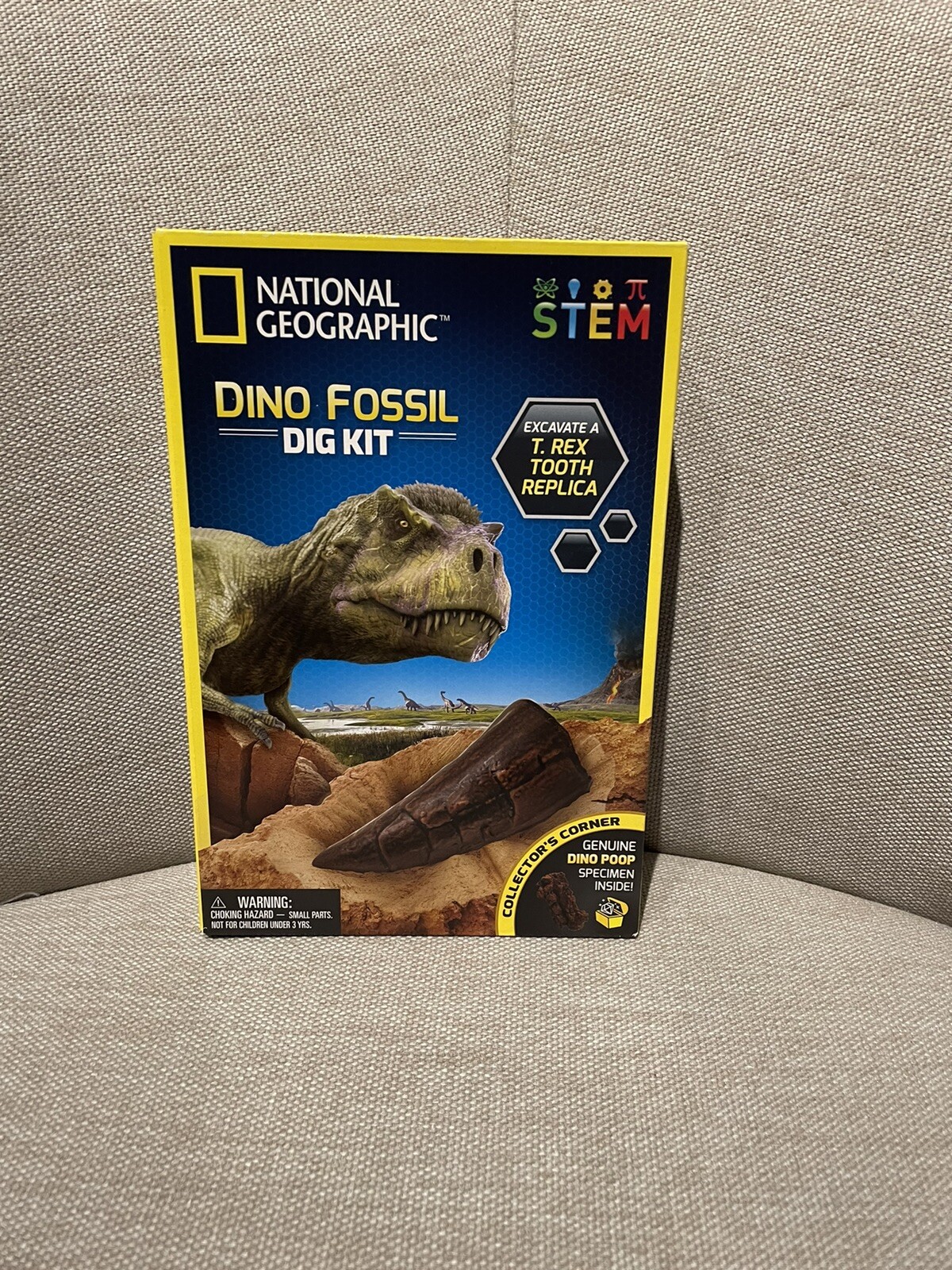 National Geographic Dino Fossil Dig Kit Stem Dino Poop Collector’s Corner New