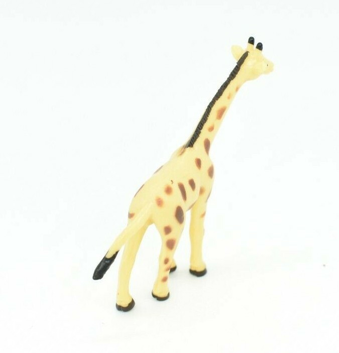 Giraffe West African Plastic Replica 3 inches tall – F3540 B17