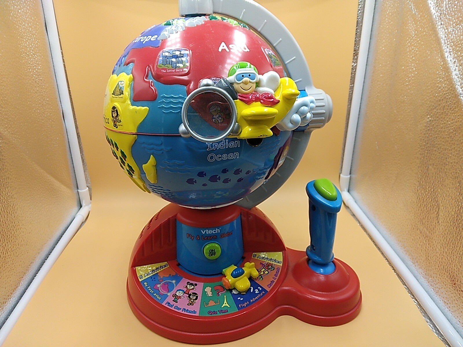 VTech Fly and Learn World Globe w/ joystick Children’s Educational Toy Learning