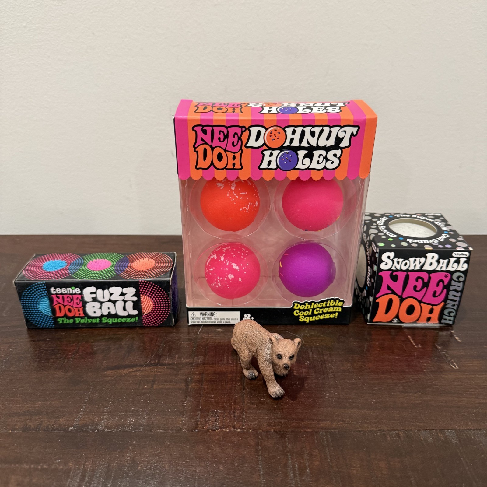SET OF 3 NeeDoh Teenie Fuzz Ball 3 Pack Dohnut Holes Snowball Viral Nee Doh Toy
