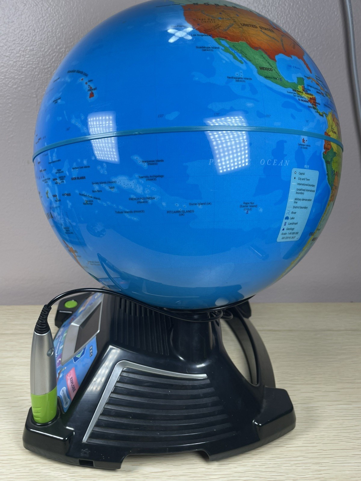 Leap Frog Magic Adventures Globe with Stylus Electronic Used Works Fun Learning