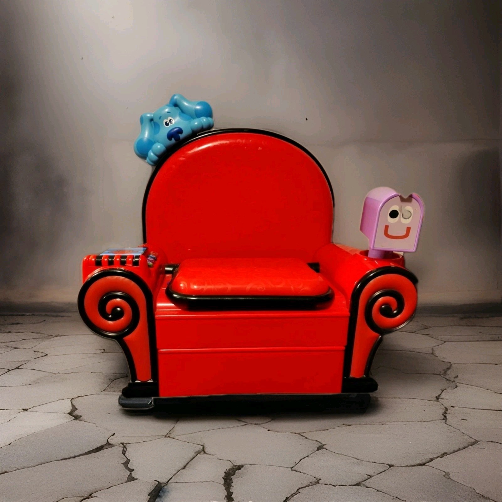 Blue’s Clues and You Play Learn Lights Sound Talking Interactive Thinking Chair