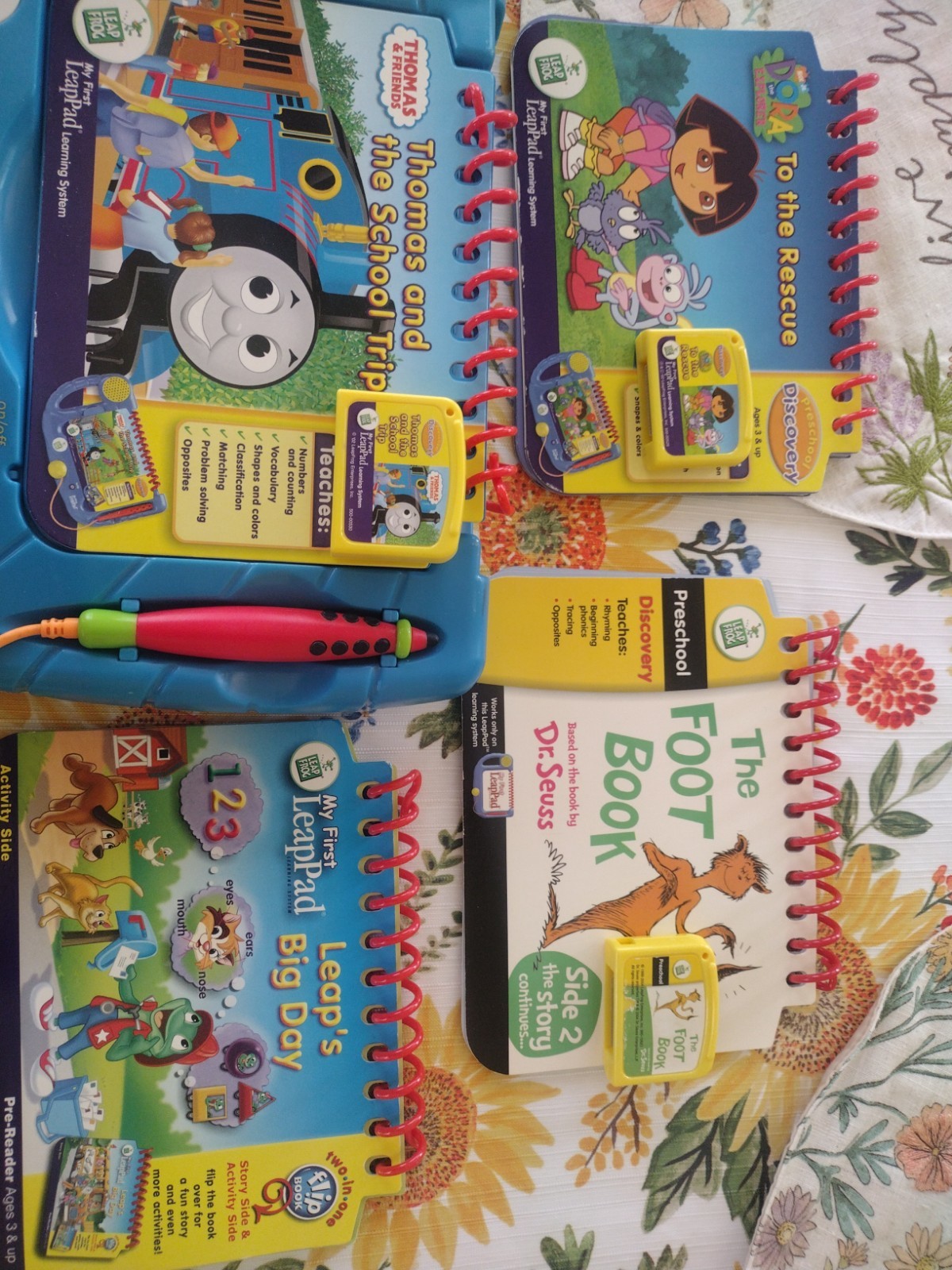 LeapFrog My First LeapPad Learning System & 4 Books Tested Works Dora, Thomas