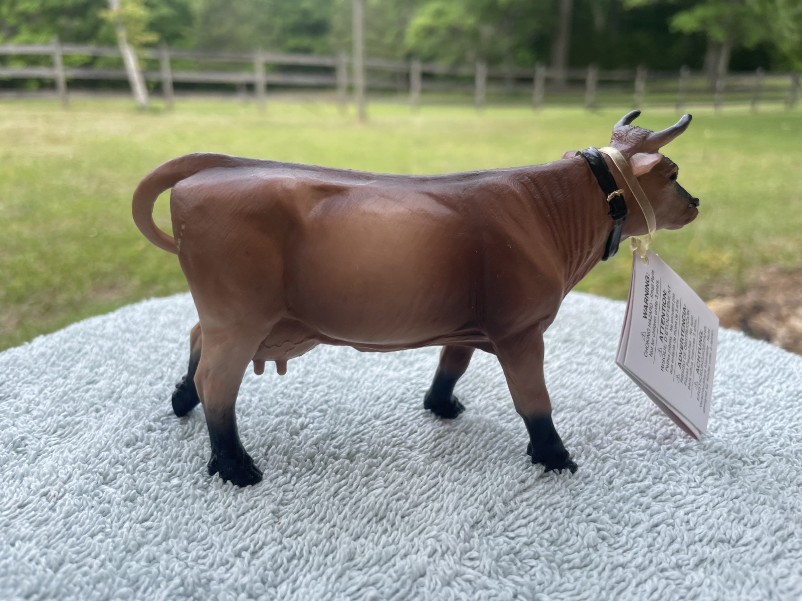Toy Brown Jersey Cow by Safari Ltd;/NEW with tags/farm animals