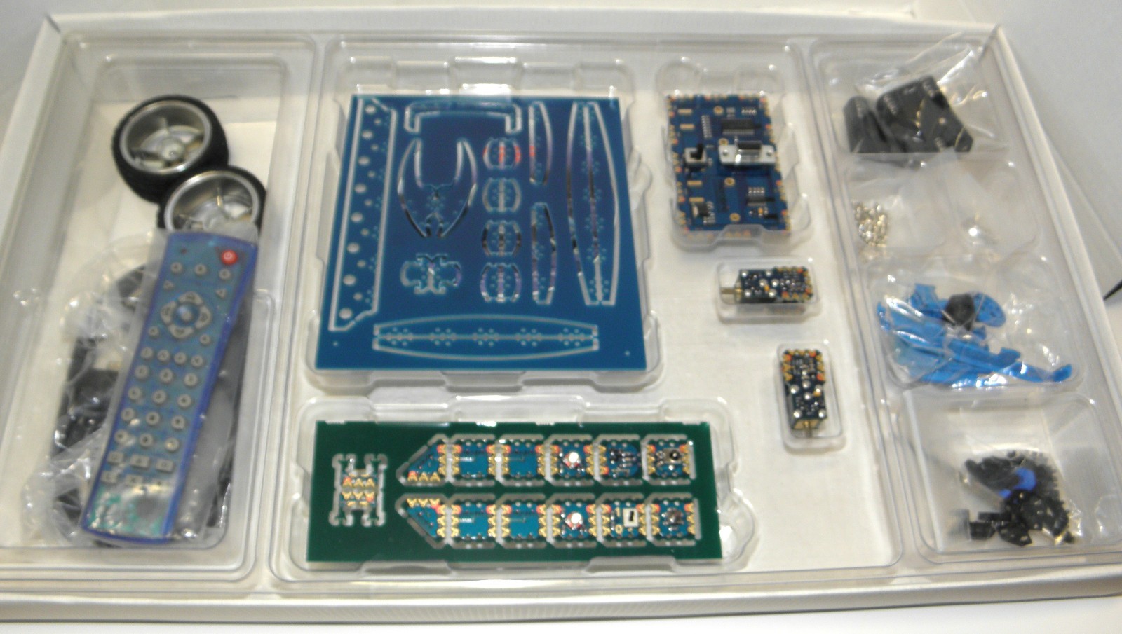 MICROBRIC The Viper Robotics Kit